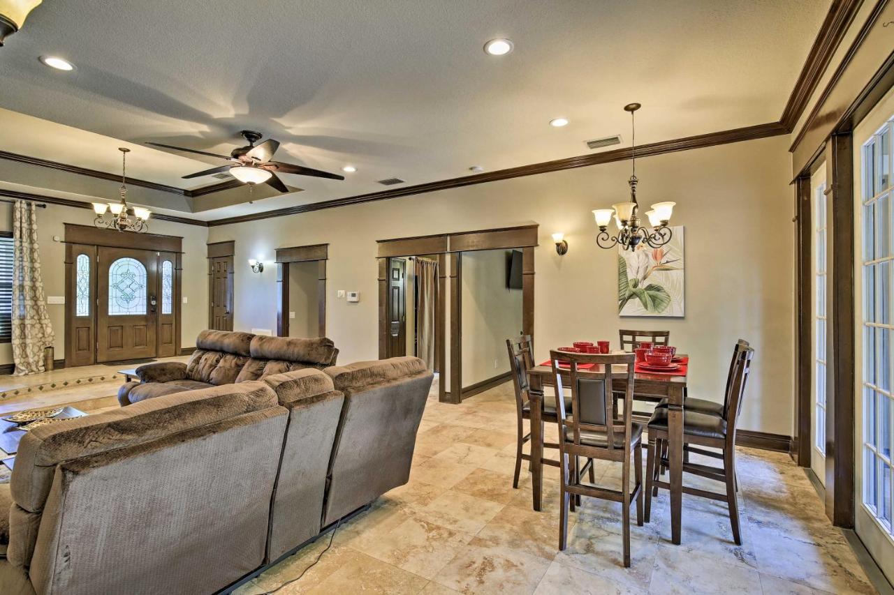 Tampa Oasis With Pool About 7 Mi To Busch Gardens! Villa Esterno foto